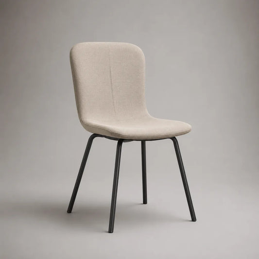 Sedia imbottita in poliestere beige con piedini in acciaio nero, 47 × 55 × 84 cm