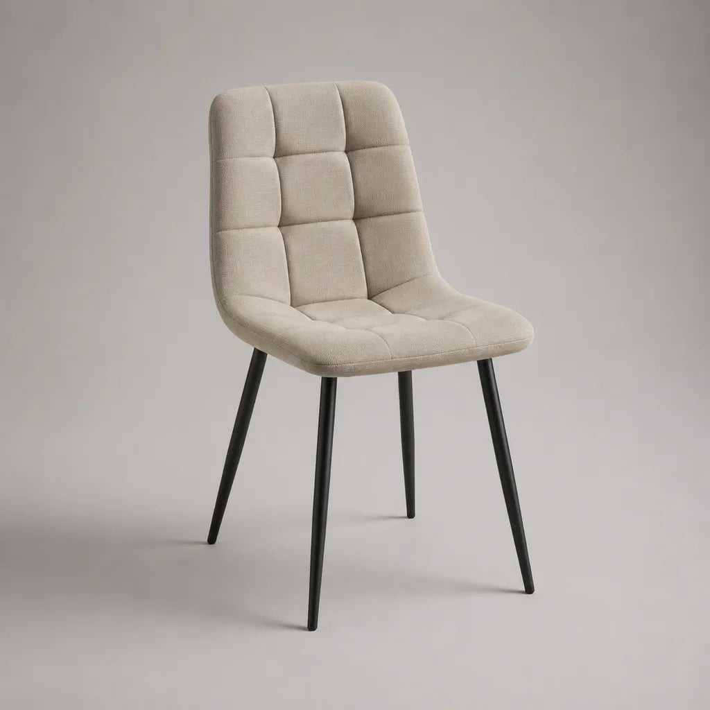 Sedia imbottita in poliestere beige con schienale arrotondato e piedini in acciaio nero, 50 × 58 × 86 cm